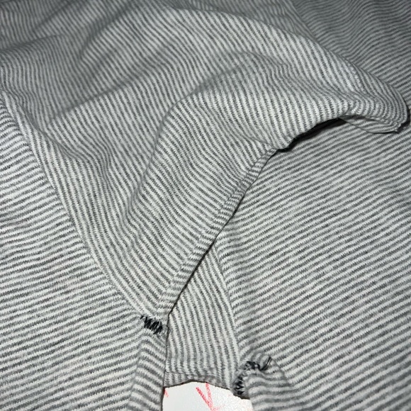 Vintage 90s Maui Bay Striped T Shirt Miller USA Made Single Stitched Size XL - Picture 6 of 7